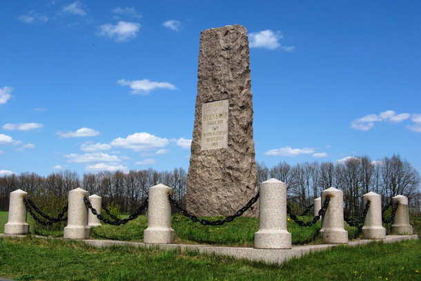 Пам’ятник шведам від співвітчизників. Фото