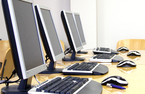 Черкаські школи мають нагоду позмагатися за комп’ютерне оснащення 