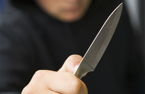 В Уфе школьник вонзил в спину одноклассника перочинный нож